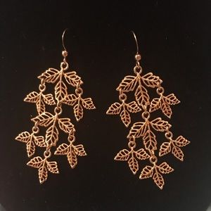 Gold Tone Ivy Leaf Chandelier Earrings NWOT